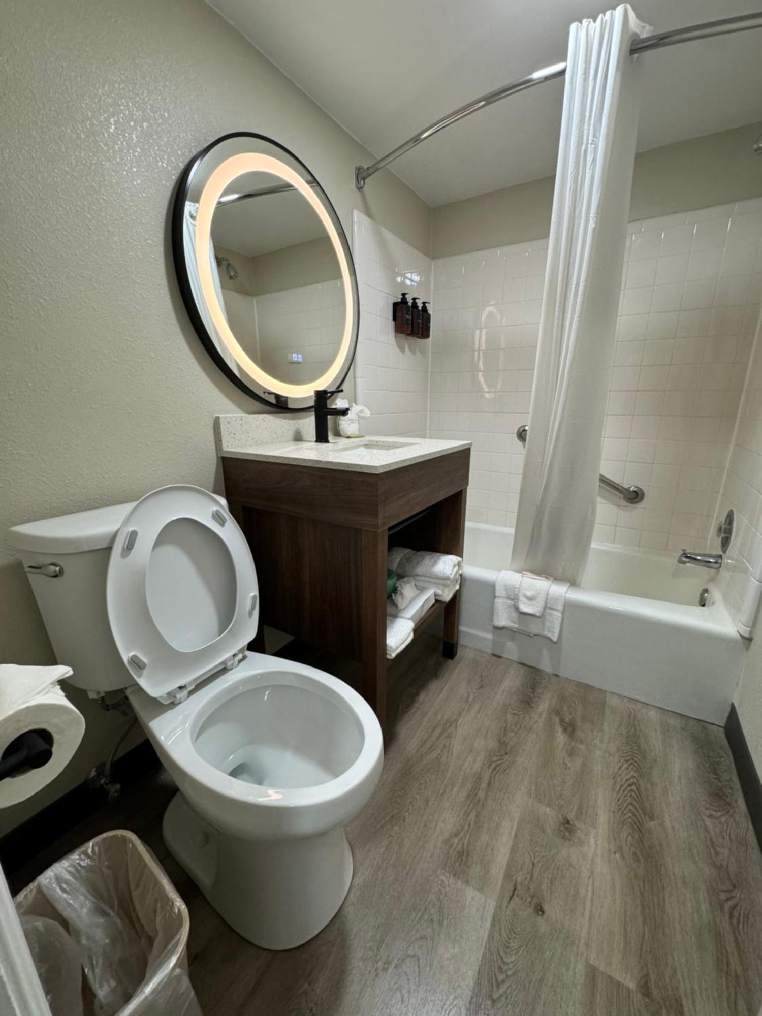 Governor House Inn Arlington/팔스 처치 외부 사진