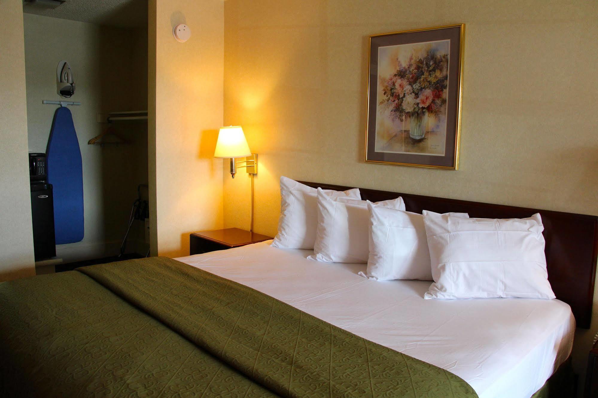 Governor House Inn Arlington/팔스 처치 외부 사진
